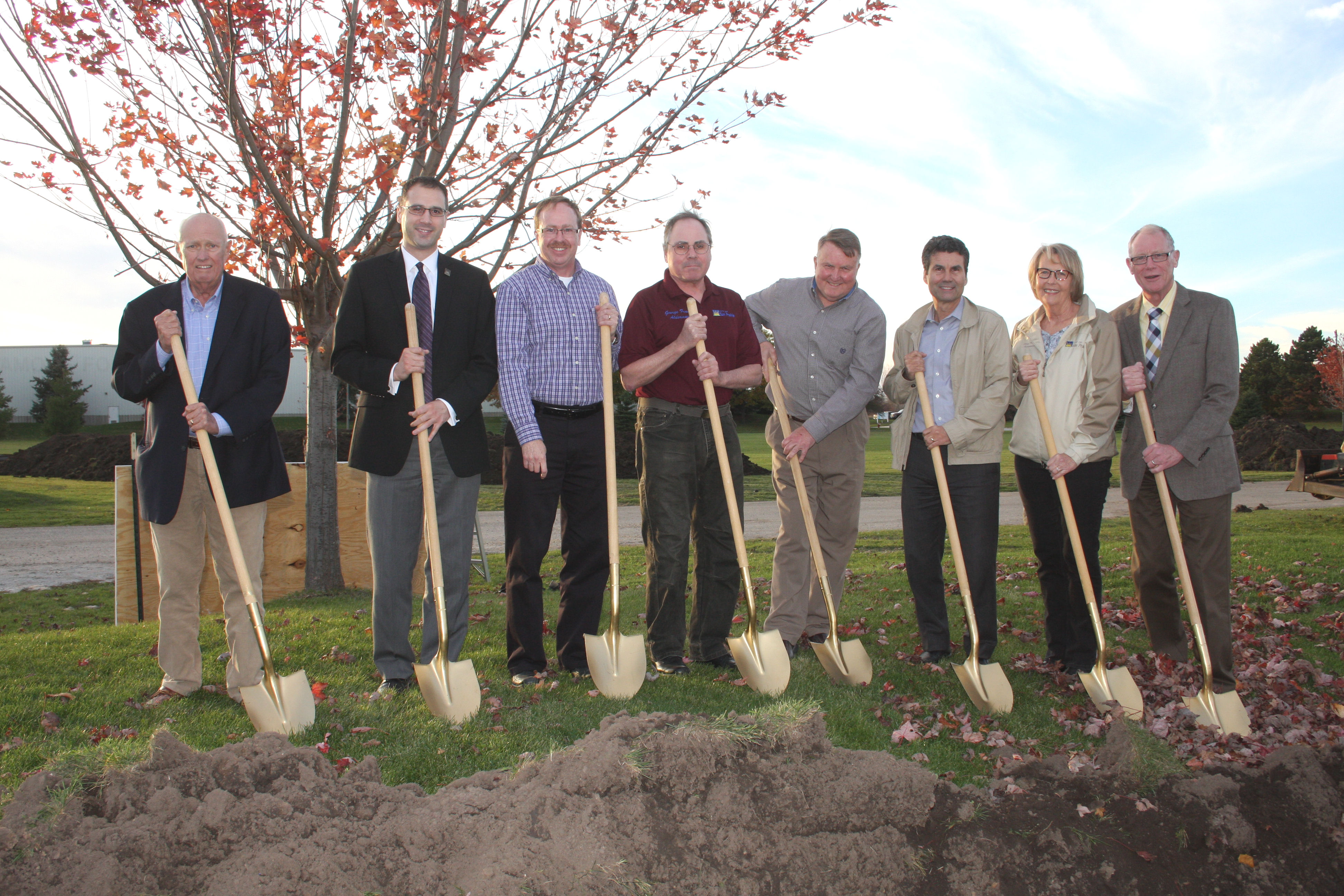 Madison Kipp ground breaking 11042015.jpg